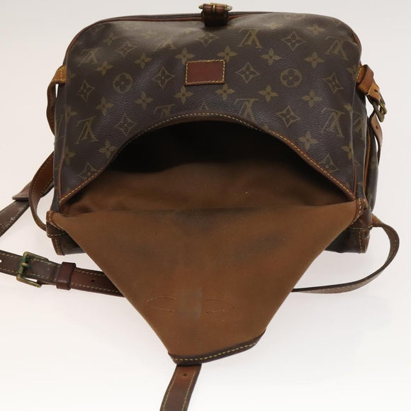 LOUIS VUITTON Monogram Saumur 30 Shoulder Bag M42256 LV Auth 134413