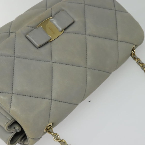 Salvatore Ferragamo Chain Vala Shoulder Bag Leather Gray Gold Auth 134452
