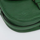 LOUIS VUITTON Epi Jeune Fille MM Shoulder Bag Green M52154 LV Auth 134501-14