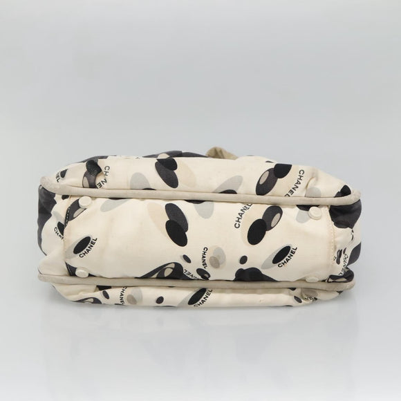 CHANEL Tote Bag Canvas White Silver CC Auth 134829