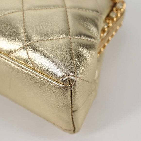 CHANEL Matelasse Chain Shoulder Bag Leather Gold CC Auth 134853M
