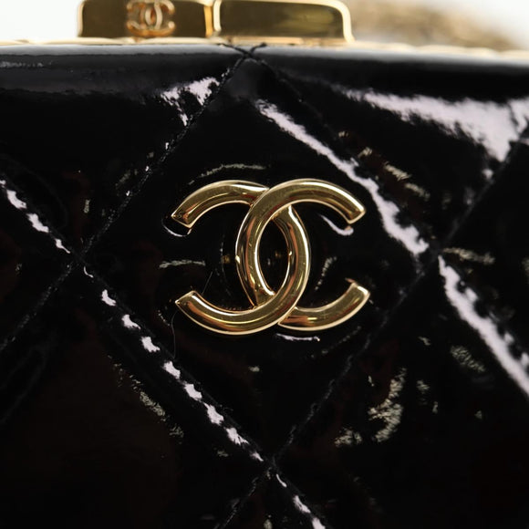 CHANEL Chain Shoulder Bag Patent leather Black Gold CC Auth 134911SAM