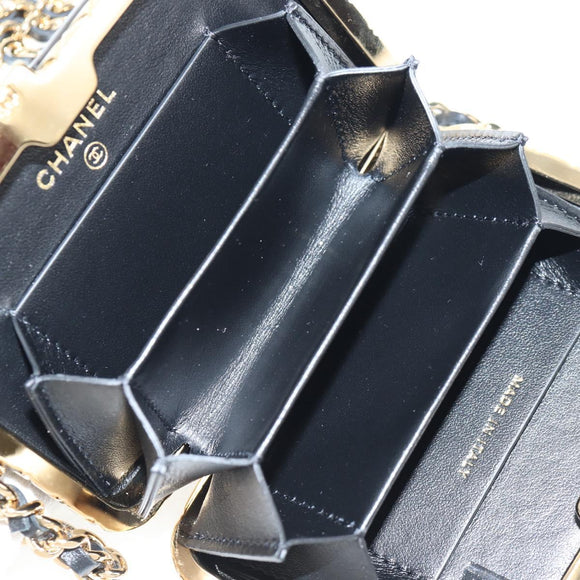 CHANEL Chain Shoulder Bag Patent leather Black Gold CC Auth 134911M