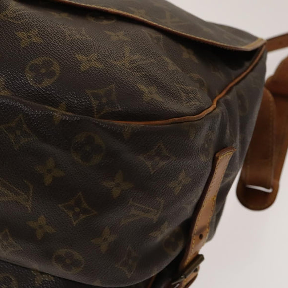 LOUIS VUITTON Monogram Saumur 35 Shoulder Bag M42254 LV Auth 135031