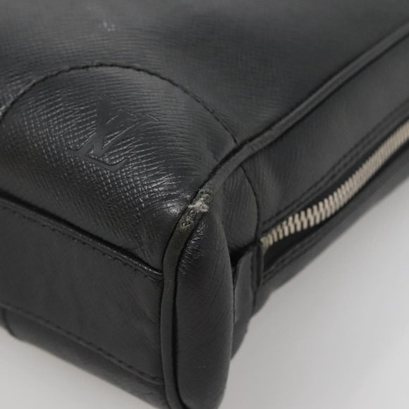 LOUIS VUITTON Taiga Igor Business Bag Boreal M31172 LV Auth 135105