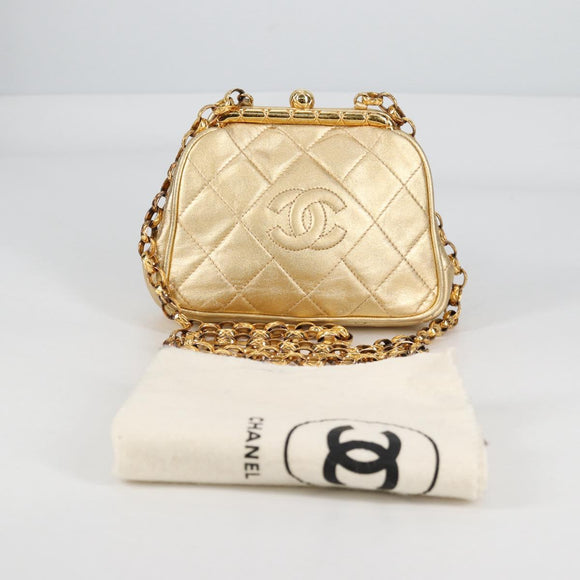 CHANEL Chain Shoulder Bag Lamb Skin Gold Tone CC Auth 135116A