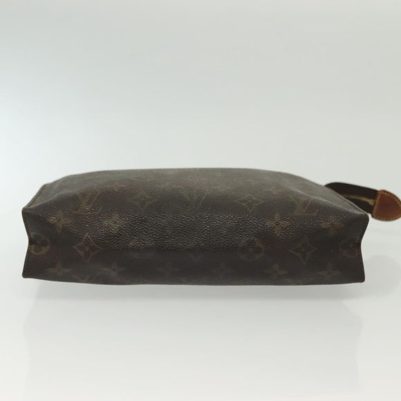 LOUIS VUITTON Monogram Poche Toilette 26 Pouch M47542 LV Auth 135138