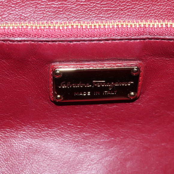 Salvatore Ferragamo Gancini Shoulder Bag Leather Wine Red Gold Auth 135156M