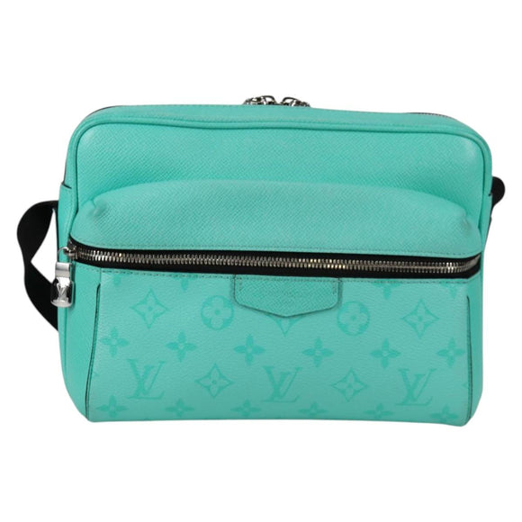 LOUIS VUITTON Taiga Lama Monogram Outdoor Messenger PM Bag M30241 LV Auth 135269