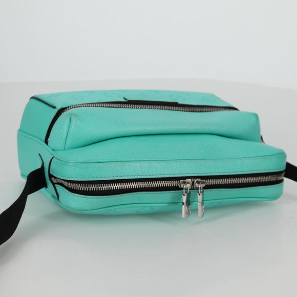 LOUIS VUITTON Taiga Lama Monogram Outdoor Messenger PM Bag M30241 LV Auth 135269