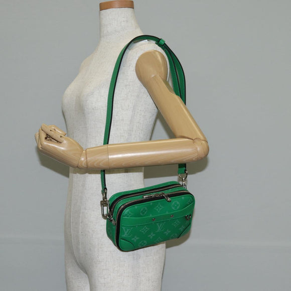 LOUIS VUITTON Taiga Lama Alpha Wearable Wallet NV Bag M30997 LV Auth 135292M