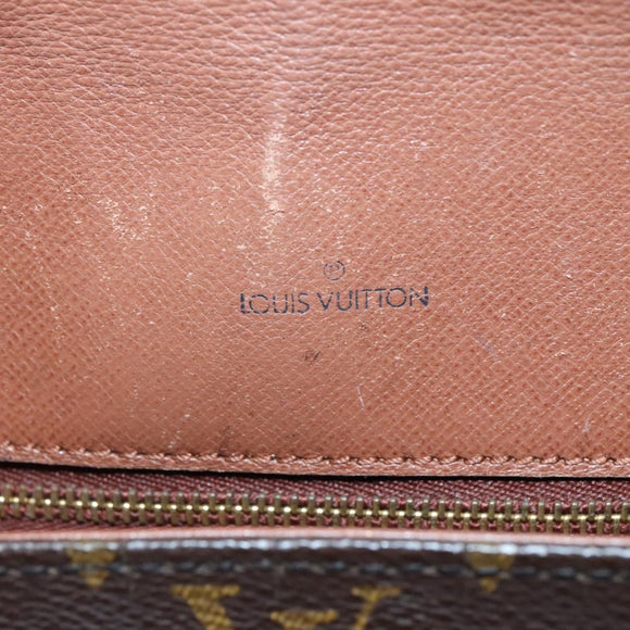 LOUIS VUITTON Monogram Saint Cloud GM Umhängetasche M51242 LV Auth 135364