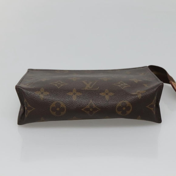 LOUIS VUITTON Monogram Posh Toilette 19 Pouch M47544 LV Auth 135429