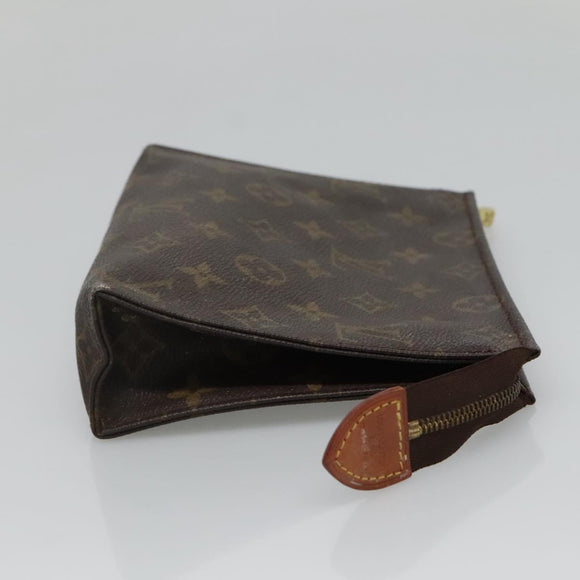 LOUIS VUITTON Monogram Poche Toilette 19 Pouch M47544 LV Auth 135578