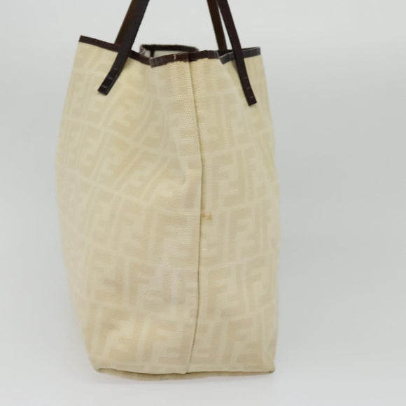 FENDI Zucca Canvas Tote Bag Beige Auth 135628