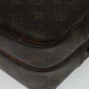 LOUIS VUITTON Monogram Reporter GM Shoulder Bag M45252 LV Auth 135633-16