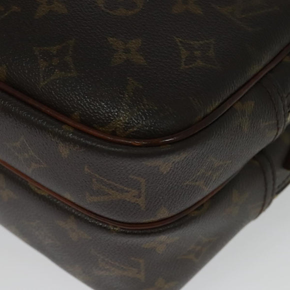 LOUIS VUITTON Monogram Reporter GM Shoulder Bag M45252 LV Auth 135633