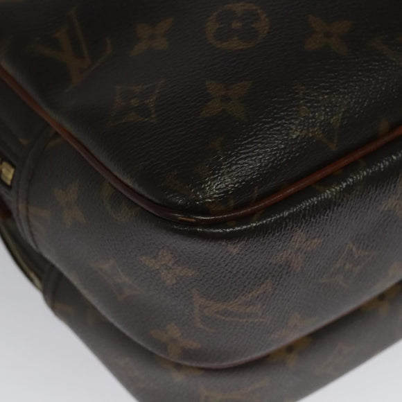 LOUIS VUITTON Monogram Reporter GM Shoulder Bag M45252 LV Auth 135633