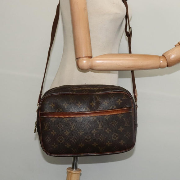 LOUIS VUITTON Monogram Reporter GM Shoulder Bag M45252 LV Auth 135633