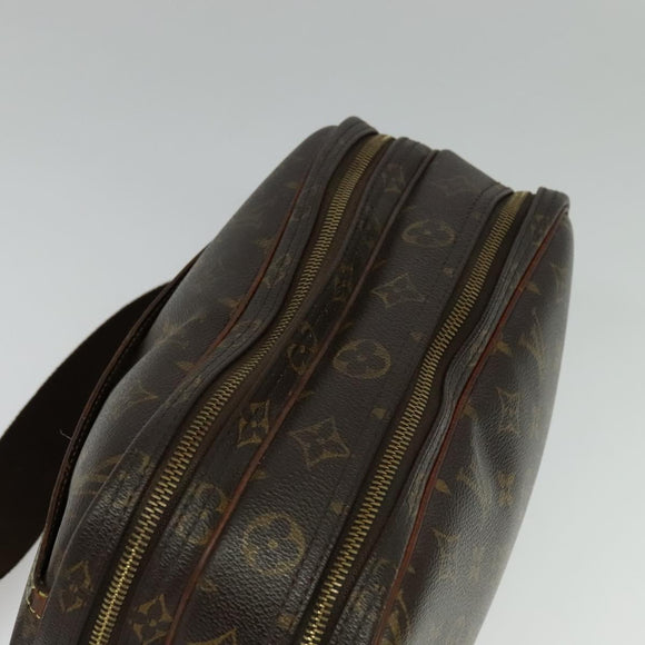 LOUIS VUITTON Monogram Reporter GM Shoulder Bag M45252 LV Auth 135633