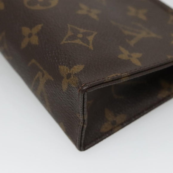 LOUIS VUITTON Monogram Poche Toilette 15 Pouch M47546 LV Auth 135744