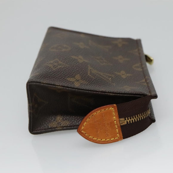 LOUIS VUITTON Monogram Poche Toilette 15 Pouch M47546 LV Auth 135744