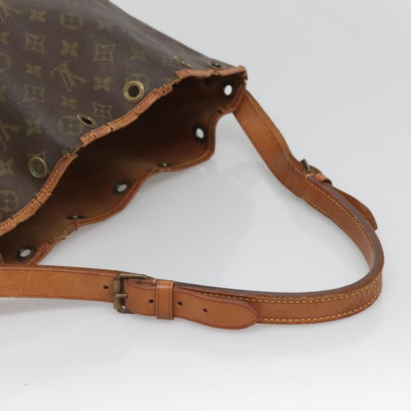 LOUIS VUITTON Monogram Petit Noe Shoulder Bag Vintage M42226 LV Auth 135844