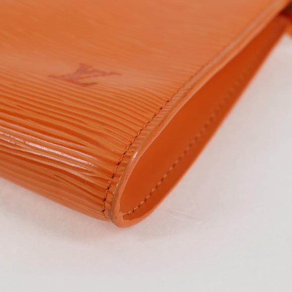 LOUIS VUITTON Epi Pochette Accessoires Pouch Orange Mandarin M5294H Auth 135912V