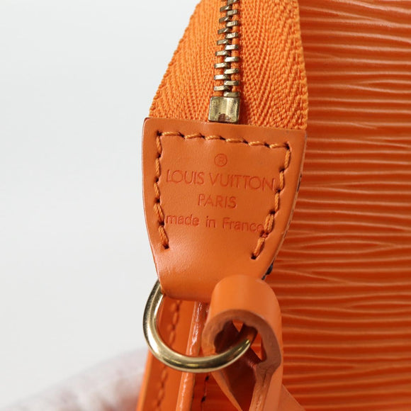 LOUIS VUITTON Epi Pochette Accessoires Pouch Orange Mandarin M5294H Auth 135912V