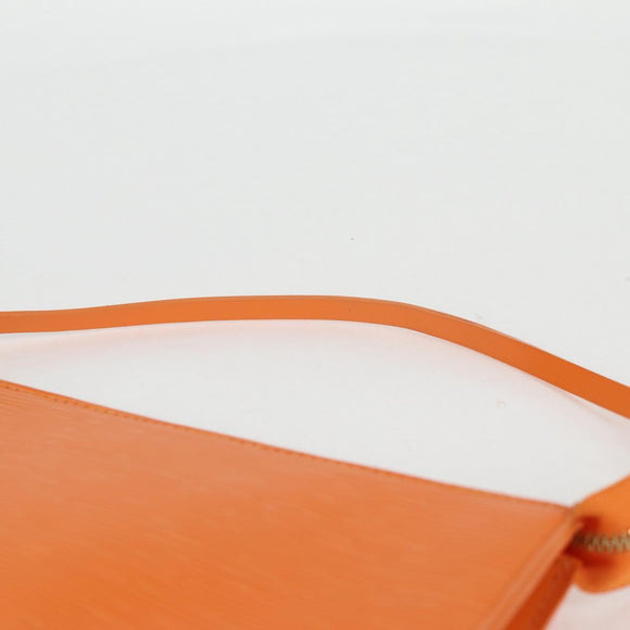 LOUIS VUITTON Epi Pochette Accessoires Pouch Orange Mandarin M5294H Auth 135912V