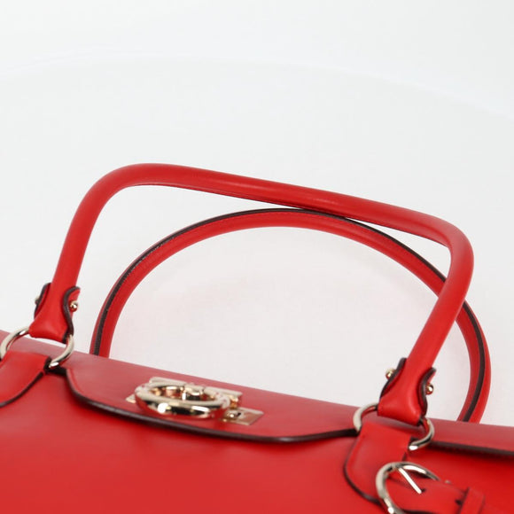 Salvatore Ferragamo Gancini Hand Bag Leather Red Gold Auth 135989V
