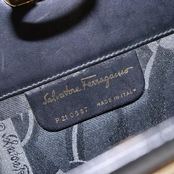 Salvatore Ferragamo Gancini Chain Shoulder Bag Leather Black Gold Auth 136021