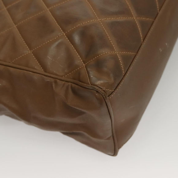 CHANEL Matelasse Chain Tote Bag Patent leather Brown Gold CC Auth 136055
