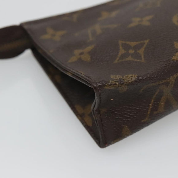 LOUIS VUITTON Monogram Poche Toilette 15 Pouch M47546 LV Auth 136347