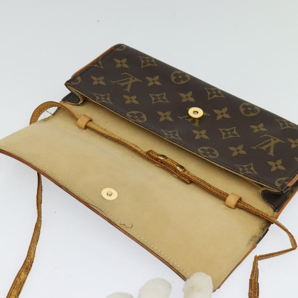 LOUIS VUITTON Monogram Pochette Twin GM Shoulder Bag M51852 LV Auth 136381