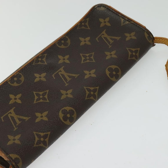 LOUIS VUITTON Monogram Pochette Twin GM Shoulder Bag M51852 LV Auth 136381