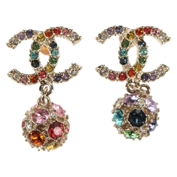 CHANEL Pierce metal Silver CC Auth 136569M