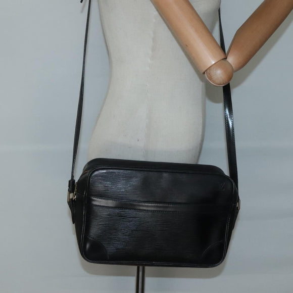 LOUIS VUITTON Epi Trocadero 27 Shoulder Bag Black M52312 LV Auth 136635