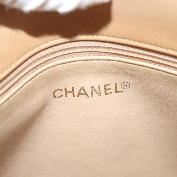 CHANEL Matelasse Chain Shoulder Bag Lamb Skin Beige Gold CC Auth 136815