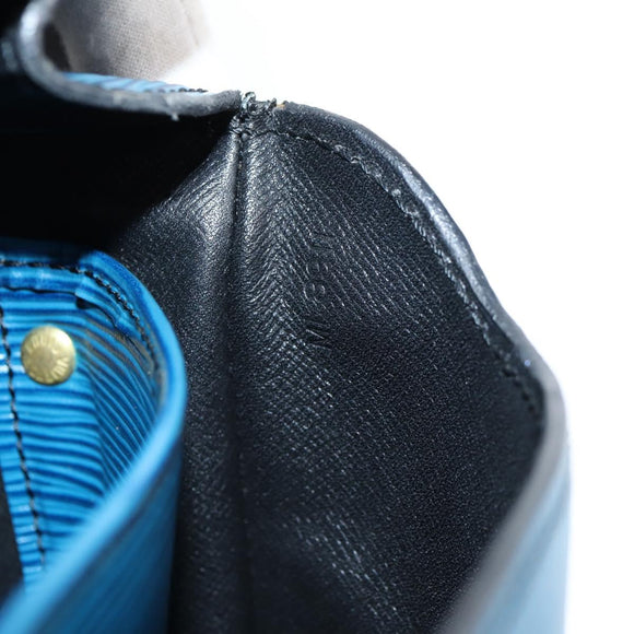 LOUIS VUITTON Epi Cartouchiere MM Shoulder Bag Blue M52245 LV Auth 136888