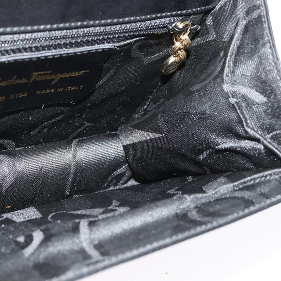 Salvatore Ferragamo Gancini Shoulder Bag Leather Black Gold Auth 137001