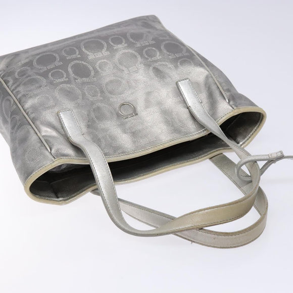 Salvatore Ferragamo Gancini Tote Bag Leather Silver Auth 137002