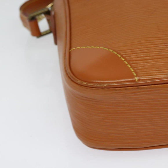 LOUIS VUITTON Epi Danube Shoulder Bag Brown M51694 LV Auth 137109