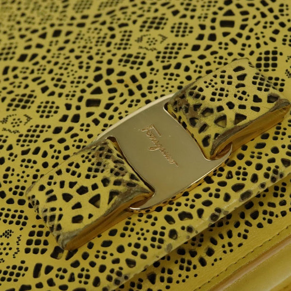 Salvatore Ferragamo Vala Chain Shoulder Bag Leather Yellow Silver Auth 137170