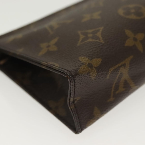 LOUIS VUITTON Monogram Poche Toilette 15 Pouch M47546 LV Auth 137296