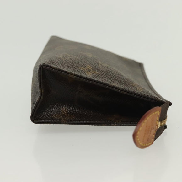 LOUIS VUITTON Monogram Poche Toilette 15 Pouch M47546 LV Auth 137296