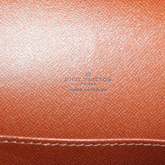 LOUIS VUITTON Monogram Chaillot Clutch Bag M51786 LV Auth 137322