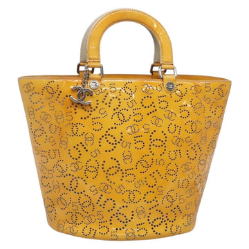 CHANEL punching Tote Bag Patent leather Yellow Silver CC Auth 137464