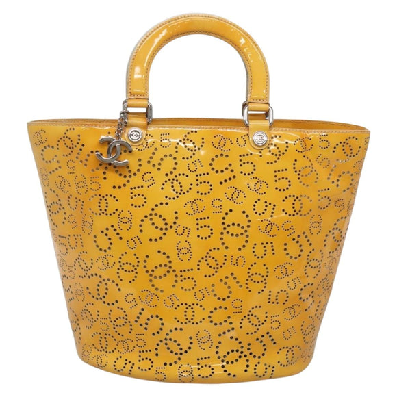 CHANEL punching Tote Bag Patent leather Yellow Silver CC Auth 137464