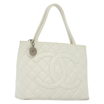 CHANEL Matelasse Reprint Tote Bag Caviar Skin White CC Auth 137578